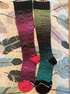 NWOT Women’s Performance Compression Socks — Pink and Teal Stripe